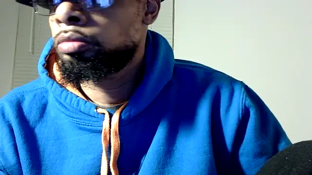 Snapshot of WhiskeyWood_DuhGOD chatting on 03/08/25, 02:34 WhiskeyWood DuhGOD online show from 03/08/25, 02:34