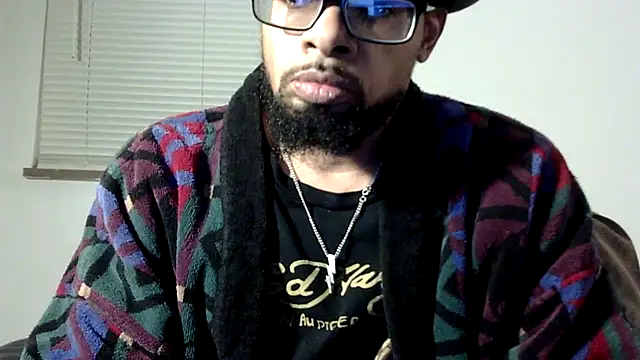 Snapshot of WhiskeyWood_DuhGOD chatting on 11/24/25, 02:00 WhiskeyWood DuhGOD online show from 11/24/25, 02:00