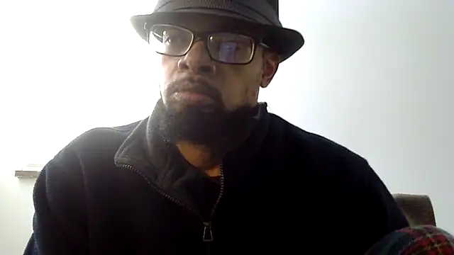 Snapshot of WhiskeyWood_DuhGOD chatting on 12/05/25, 05:42 WhiskeyWood DuhGOD online show from 12/05/25, 05:42