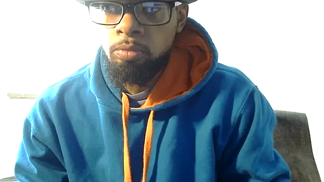 Snapshot of WhiskeyWood_DuhGOD chatting on 12/15/25, 05:39 WhiskeyWood DuhGOD online show from 12/15/25, 05:39