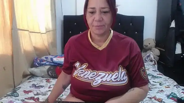 merryymaturee  online show from 09/12/25, 11:54