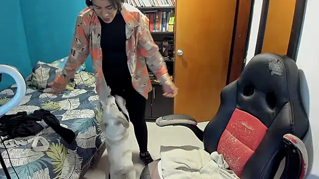 peanut tangerine online show from 09/22/25, 10:56