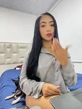 SOPHIACANDY19  online show from 10/10/25, 11:15