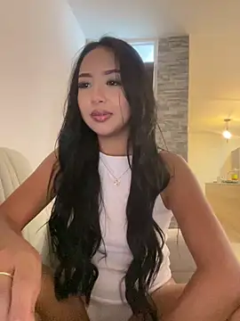 Snapshot of SOPHIACANDY19_ chatting on 04/12/26, 10:26 SOPHIACANDY19 online show from 04/12/26, 10:26
