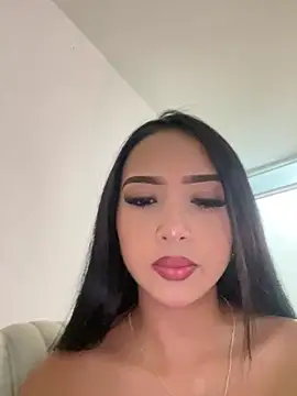 Snapshot of SOPHIACANDY19_ chatting on 05/10/26, 10:15 SOPHIACANDY19 online show from 05/10/26, 10:15