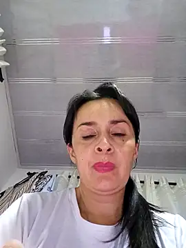 Samantha Sullivan  online show from 02/23/25, 05:56