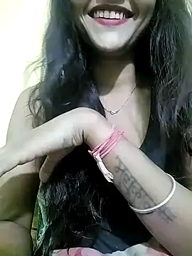 Snapshot of MISSQUEEN48 chatting on 12/16/24, 02:38 MISSQUEEN48 online show from 12/16/24, 02:38