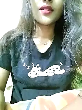 Snapshot of MISSQUEEN48 chatting on 01/10/25, 03:06 MISSQUEEN48 online show from 01/10/25, 03:06