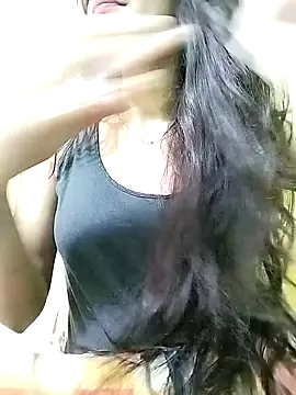 Snapshot of MISSQUEEN48 chatting on 02/03/25, 04:35 MISSQUEEN48 online show from 02/03/25, 04:35