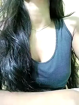 Snapshot of MISSQUEEN48 chatting on 02/09/25, 04:40 MISSQUEEN48 online show from 02/09/25, 04:40