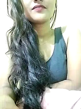 Snapshot of MISSQUEEN48 chatting on 02/13/25, 12:11 MISSQUEEN48 online show from 02/13/25, 12:11