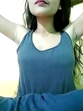 Snapshot of MISSQUEEN48 chatting on 02/14/25, 02:44 MISSQUEEN48 online show from 02/14/25, 02:44