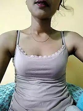 Snapshot of MISSQUEEN48 chatting on 09/11/25, 03:06 MISSQUEEN48 online show from 09/11/25, 03:06