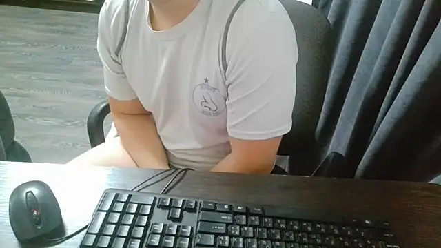 Snapshot of gamblingbum chatting on 02/24/26, 02:59 gamblingbum online show from 02/24/26, 02:59