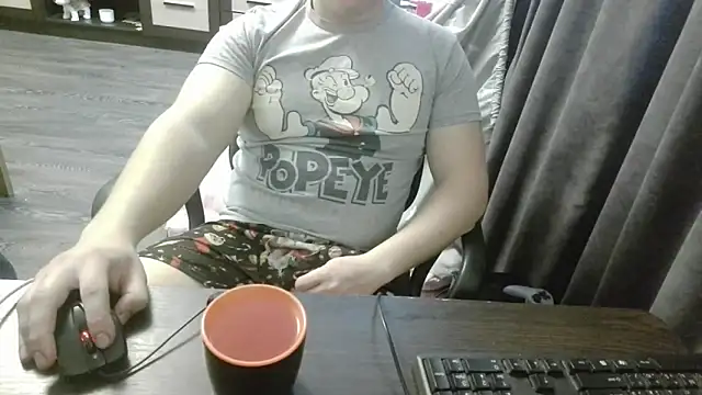 Snapshot of gamblingbum chatting on 03/12/26, 02:56 gamblingbum online show from 03/12/26, 02:56