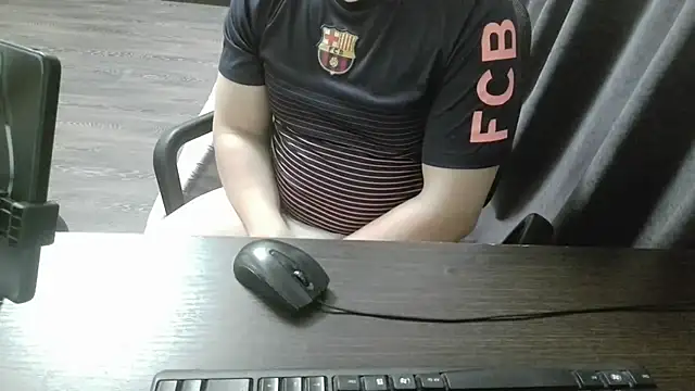 Snapshot of gamblingbum chatting on 03/24/26, 03:39 gamblingbum online show from 03/24/26, 03:39