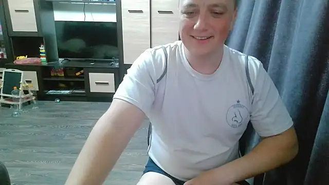 Snapshot of gamblingbum chatting on 05/01/26, 01:48 gamblingbum online show from 05/01/26, 01:48