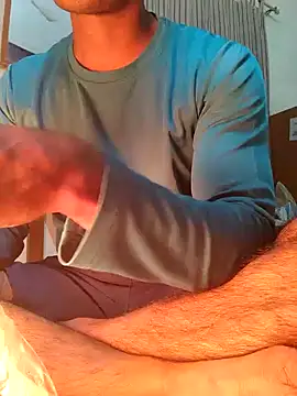 Snapshot of Wild-Honey chatting on 01/15/25, 03:50 Wild-Honey online show from 01/15/25, 03:50