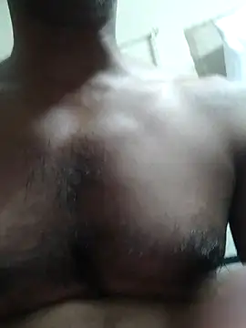 Snapshot of Wild-Honey chatting on 09/30/25, 04:34 Wild-Honey online show from 09/30/25, 04:34