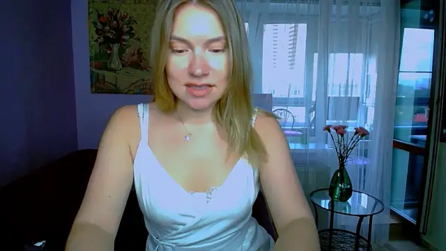 Snapshot of TaylorBre chatting on 09/13/25, 05:29 TaylorBre online show from 09/13/25, 05:29