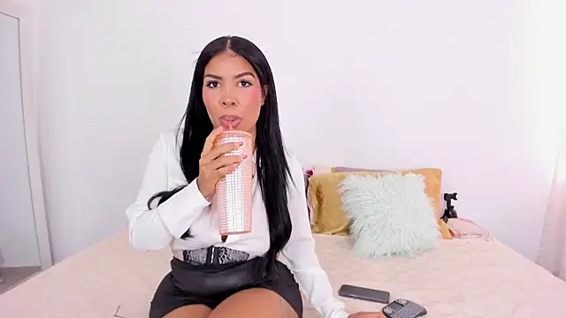 NickyBrown  online show from 02/08/25, 01:44