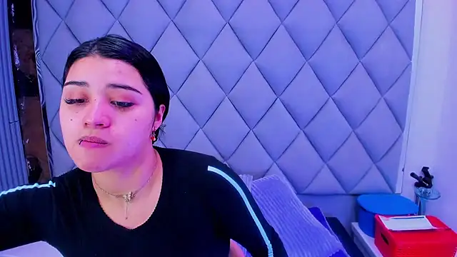 venusowen  online show from 11/01/25, 01:35