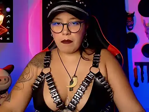 LilithSharon online show from 11/29/25, 11:46