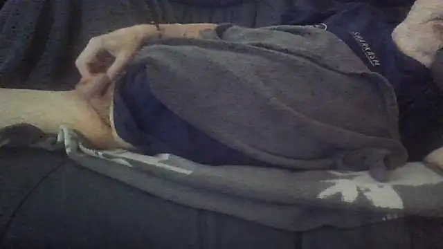 Snapshot of donswede61 chatting on 02/02/26, 12:59 donswede61 online show from 02/02/26, 12:59