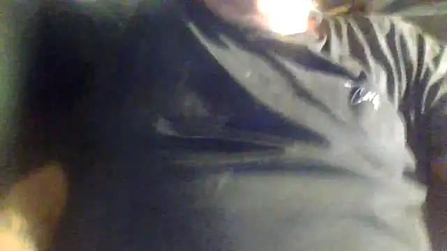 Snapshot of donswede61 chatting on 03/25/26, 11:55 donswede61 online show from 03/25/26, 11:55