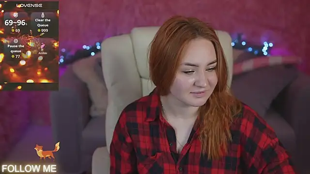 LovelyBell online show from 12/18/25, 11:38