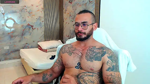 Snapshot of hanz_col chatting on 02/07/25, 04:27 hanz col online show from 02/07/25, 04:27