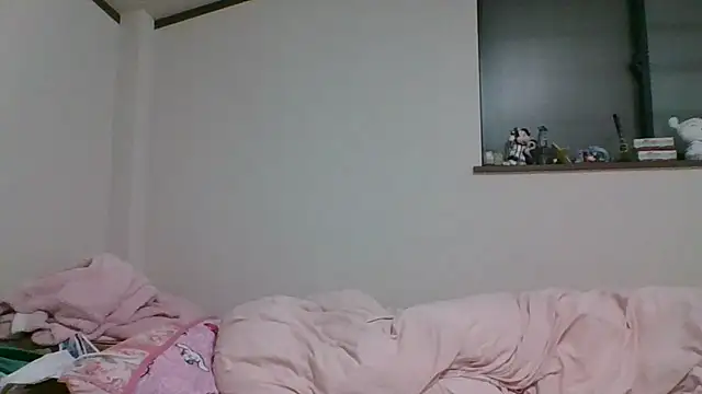 Snapshot of SAKU-RA-chan chatting on 01/25/25, 02:03 SAKU-RA-chan online show from 01/25/25, 02:03