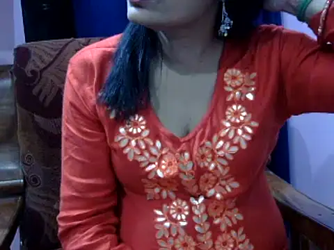 Snapshot of l_l_ish chatting on 01/27/25, 12:05 l l ish online show from 01/27/25, 12:05