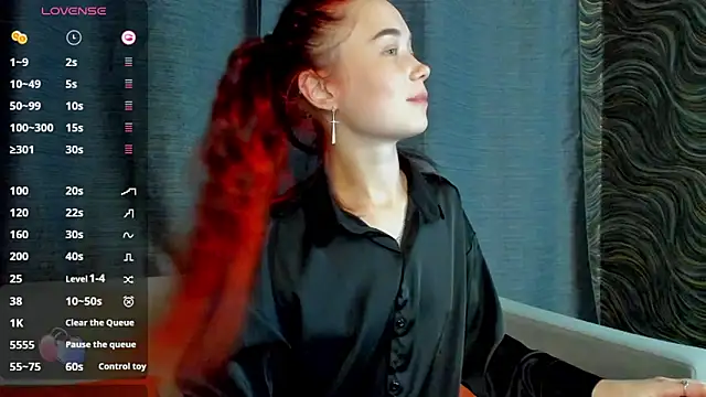 Kira yoon online show from 02/13/25, 02:09