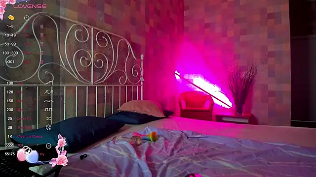 Kira yoon online show from 02/20/25, 11:54