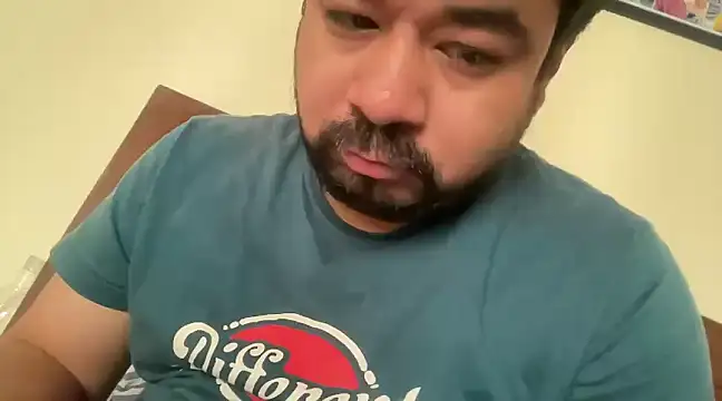 Snapshot of coolboy6566 chatting on 03/15/25, 05:19 coolboy6566 online show from 03/15/25, 05:19