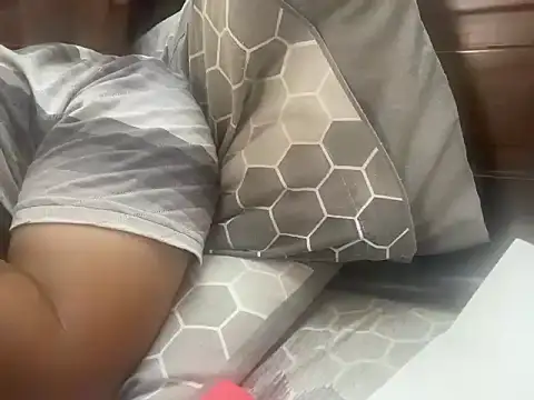 Snapshot of coolboy6566 chatting on 10/08/25, 07:17 coolboy6566 online show from 10/08/25, 07:17