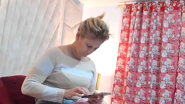 Jade squirtt online show from 12/03/25, 10:13