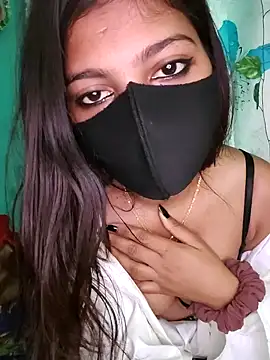 Snapshot of Reena_Singh53 chatting on 01/06/25, 04:15 Reena Singh53 online show from 01/06/25, 04:15