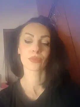 Snapshot of dahlia_82 chatting on 02/28/25, 12:52 dahlia 82 online show from 02/28/25, 12:52