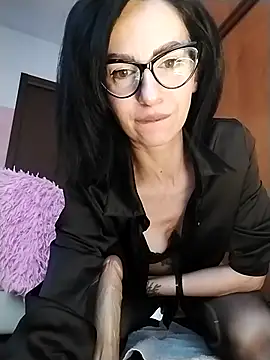 dahlia 82 online show from 05/12/26, 08:44