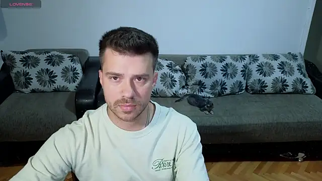 JohnnyStepBro online show from 07/03/26, 06:14