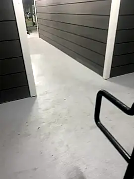 Snapshot of zeekBbc chatting on 11/15/25, 08:33 zeekBbc online show from 11/15/25, 08:33