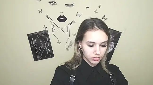 Snapshot of _StAcY chatting on 03/15/25, 10:24  StAcY online show from 03/15/25, 10:24