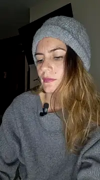 Hanny 24 online show from 03/10/25, 10:48