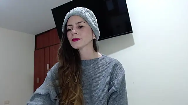 Hanny 24 online show from 03/03/26, 11:43