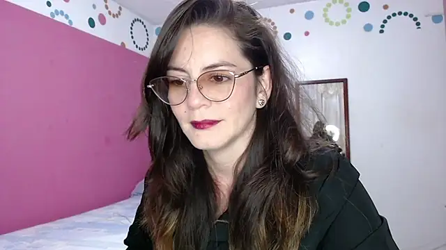 Hanny 24 online show from 04/17/26, 12:46