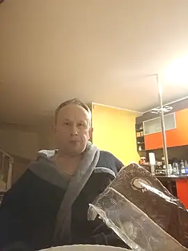 X46x online show from 12/14/25, 05:35