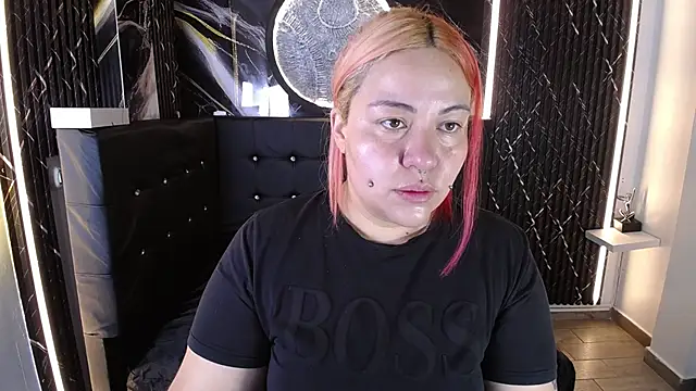 Bruja  Scarlata online show from 12/16/25, 10:20