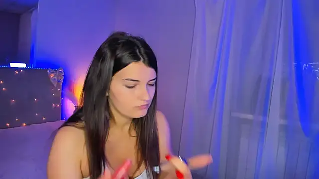 Laura Leee online show from 06/21/26, 05:10